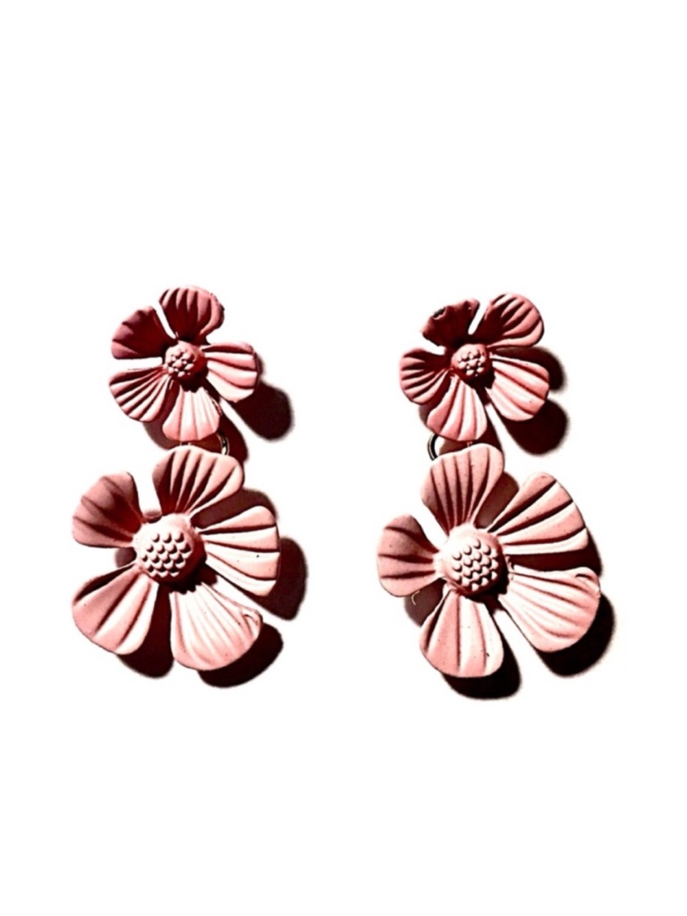 NWT Daisy Drop Statement Earrings in Warm Pink